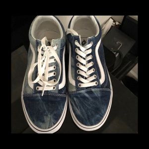Women Vans SZ 10.5
